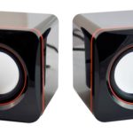 Parlantes cubos USB (foto 1)