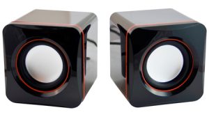 Parlantes cubos USB